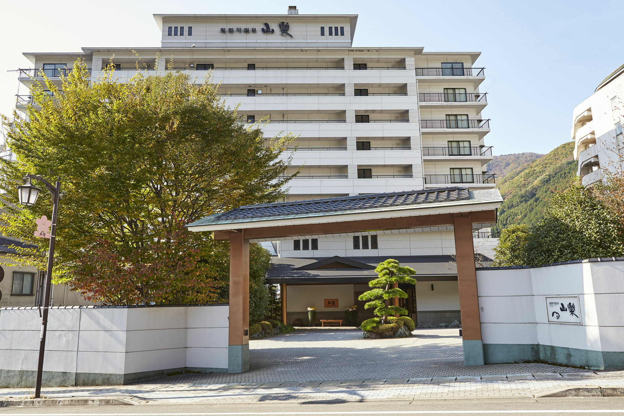 Hotel Kinugawa Onsen Sanraku Nikko Exteriér fotografie